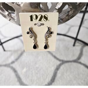 1928 Silver Black Stone Earrings New